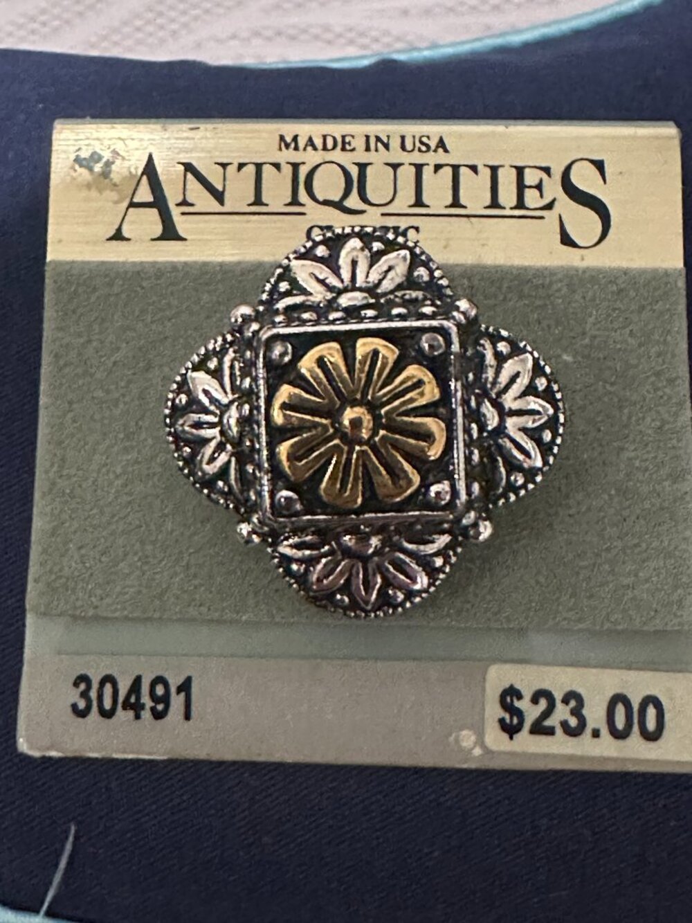 Vintage 1928 Antiquities Classic Two Tone Brooch Silver & Gold Floral Design Pin